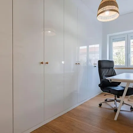 Apartamento Charming Alvalade, In Prestigious Area Of Lisboa. Lisboa